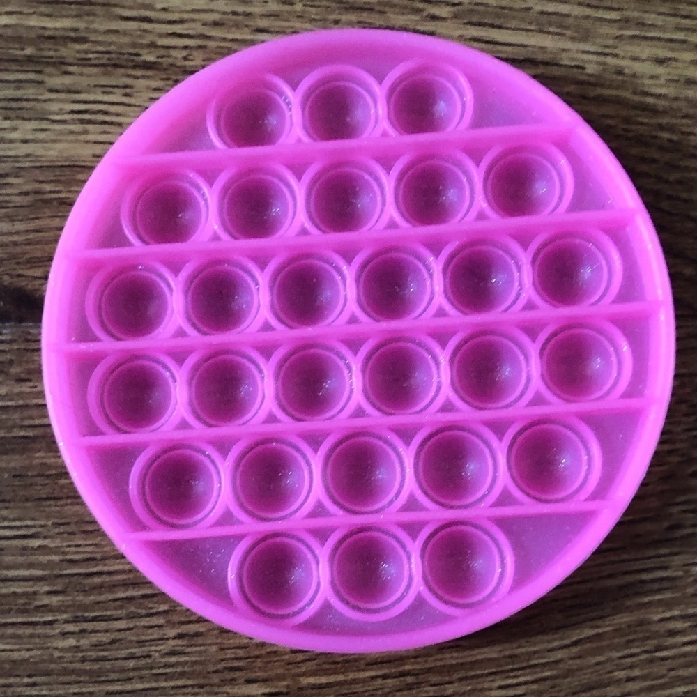 Pop it pink round toy